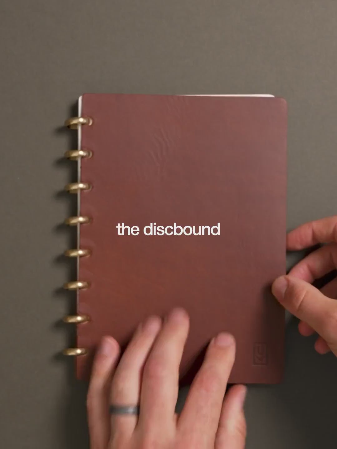 Discbound Heirloom Journal (Black Leather - Standard 6" x 8.5")